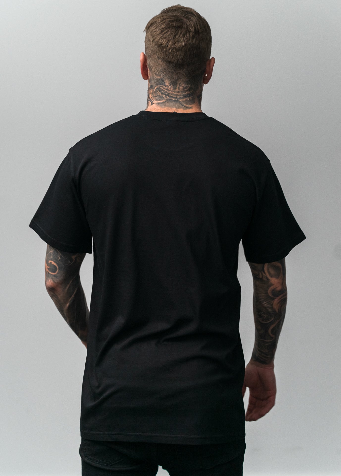 Bold Rose Plus Tee | Black